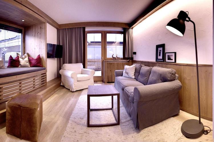 Appartamento Haus Lina Sankt Anton am Arlberg Esterno foto