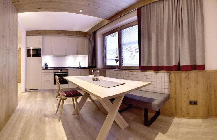 Appartamento Haus Lina Sankt Anton am Arlberg Esterno foto